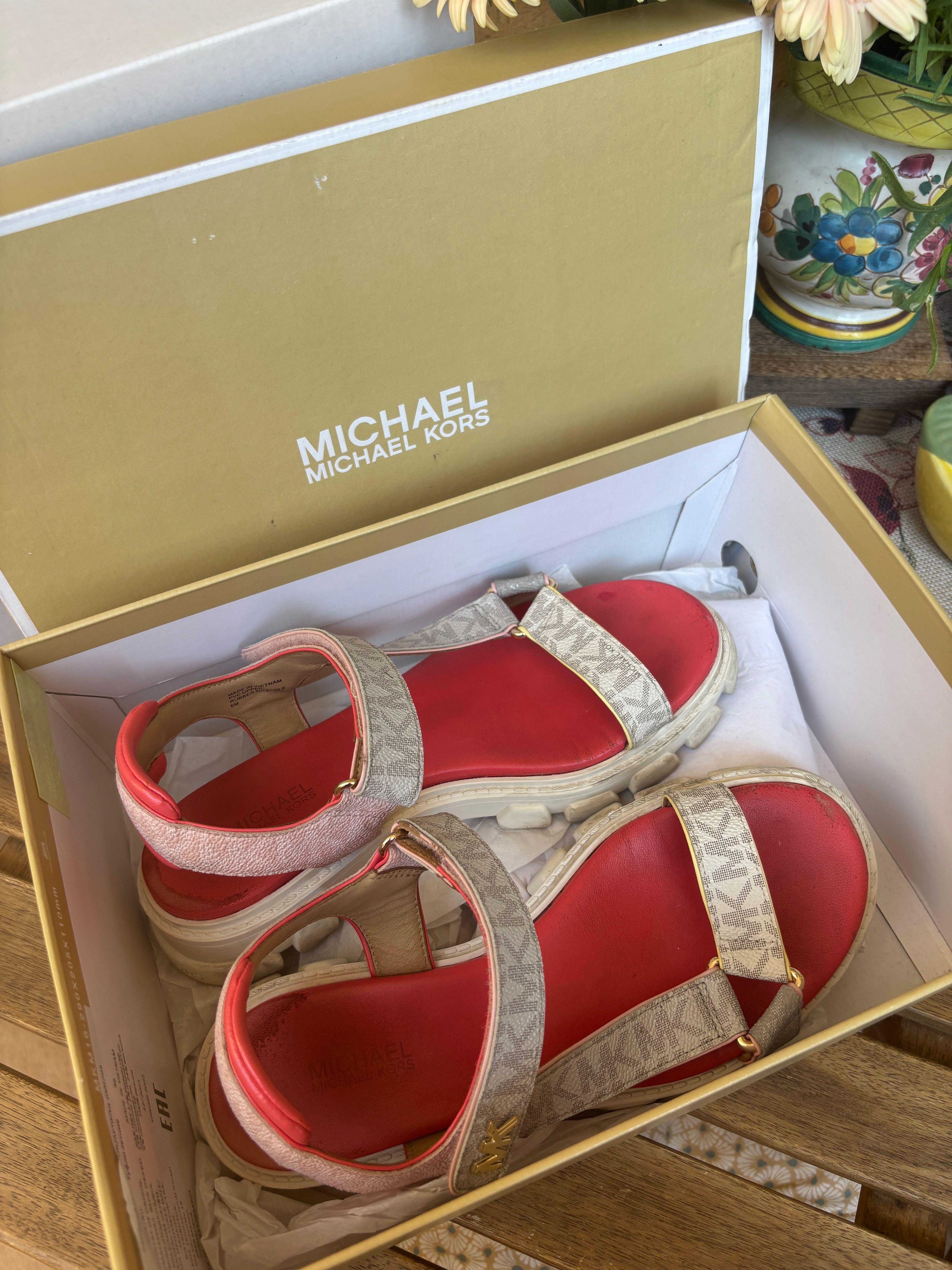 Сандали Michael Kors