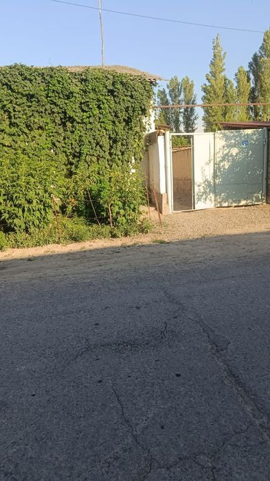 Сотилади 18 сотих,  Янги тошкент тарафда жуда кулай локация