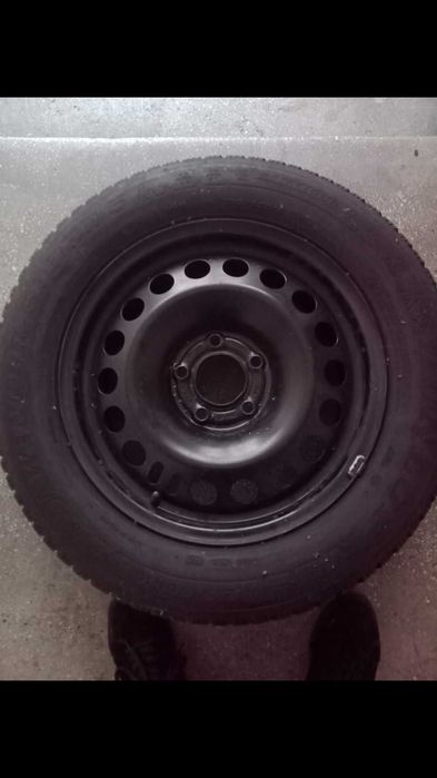 Vând set 4 roți pe mărimea 16