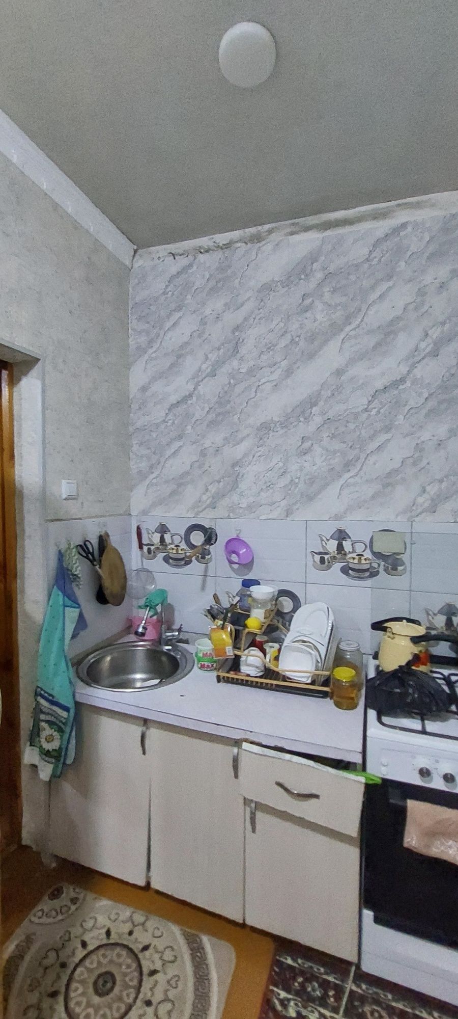 1²/5/5. Сергели 4. Квартира 38 м². Переделана в 2-х ком. Метро - 1 км