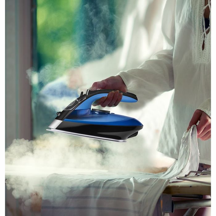 Парна безжична ютия Rowenta