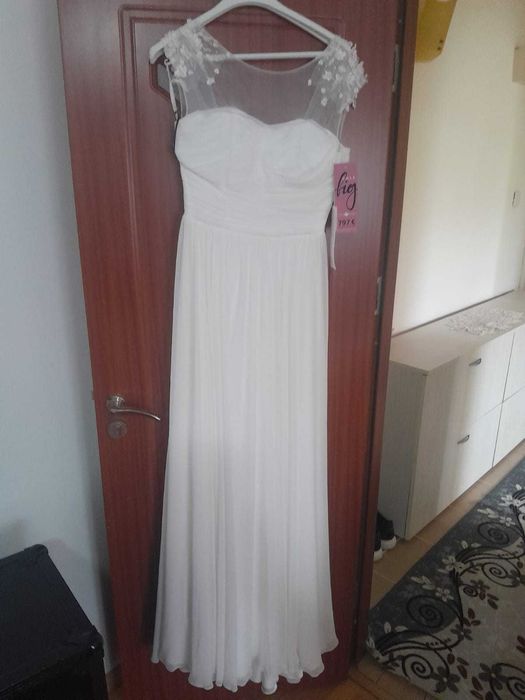 Vând rochie de seara eleganta