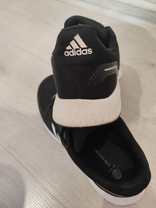 Оригинални маратонки Adidas 35 номер