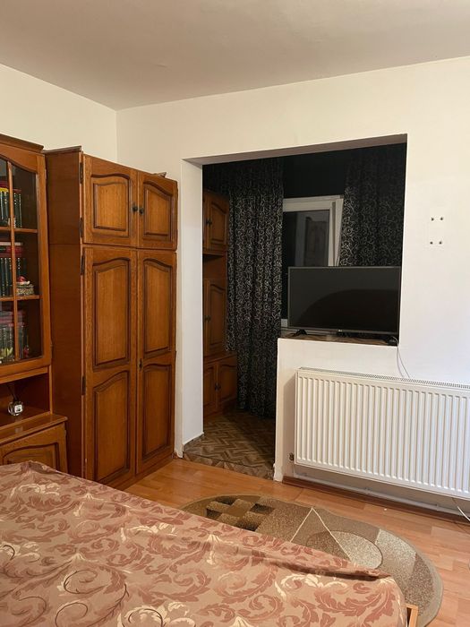 Inchiriez apartament 2 camere