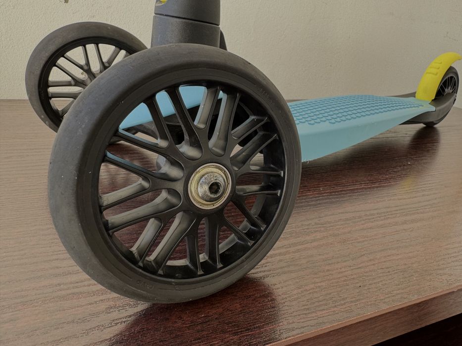 Тротинетка OXELO с три гуми - като нова!!!