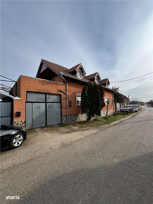 RECO Casa Santion cu teren mare