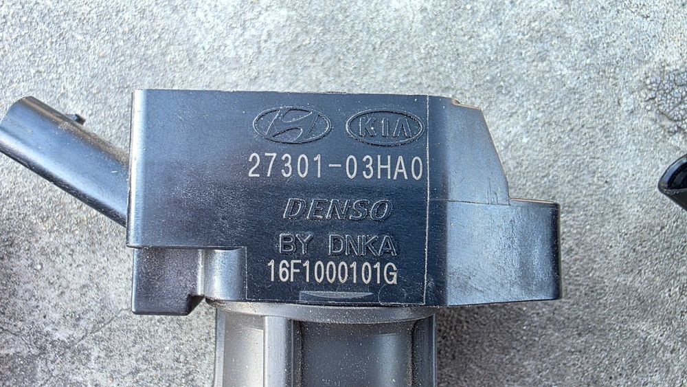 Запалителни Бобини за Hyundai, 4 броя, с код 27301-03HA0.Плюс подарък.