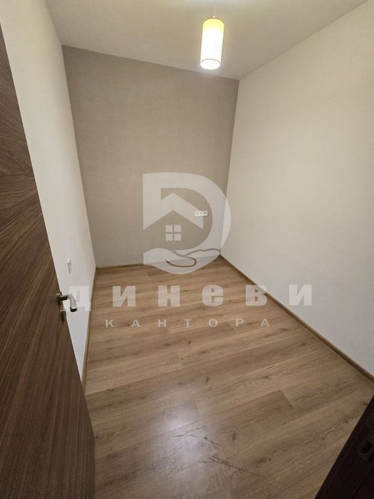 Продава тристаен до 9то ОУ