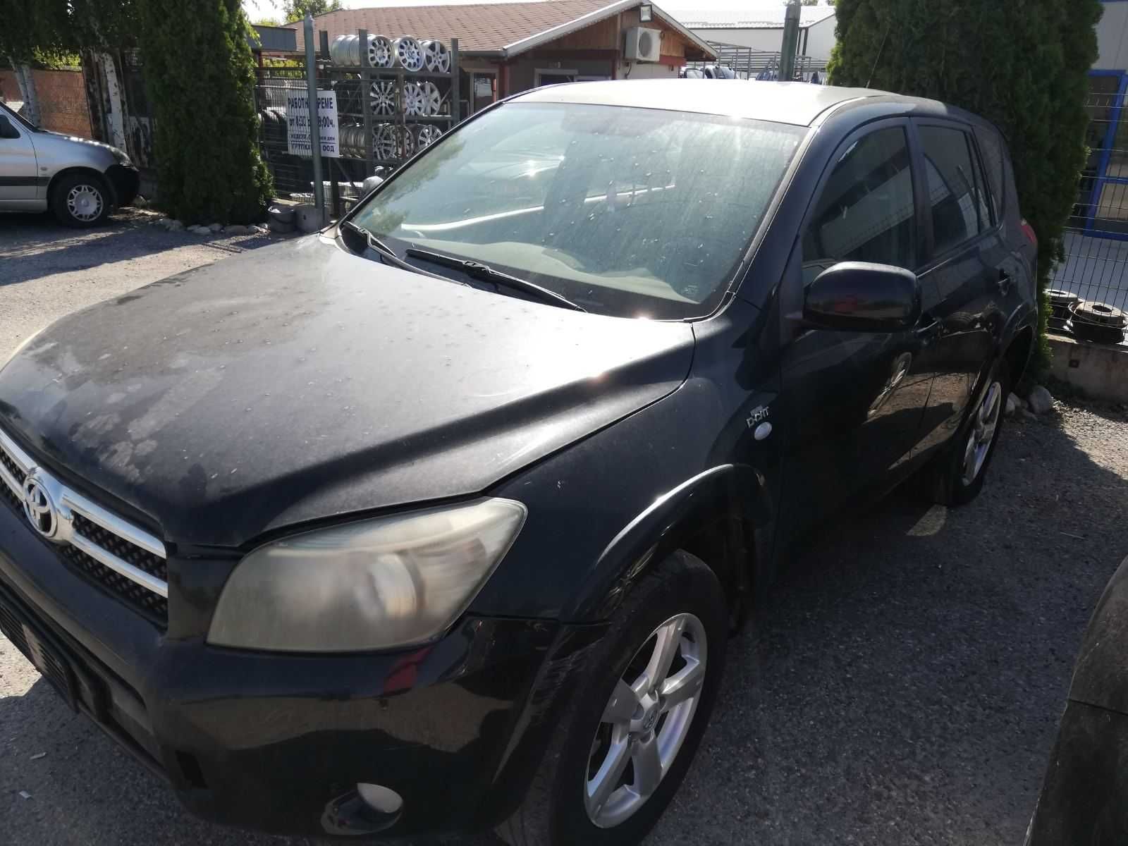 Toyota Rav 4 2.2Dcat 2005  на части