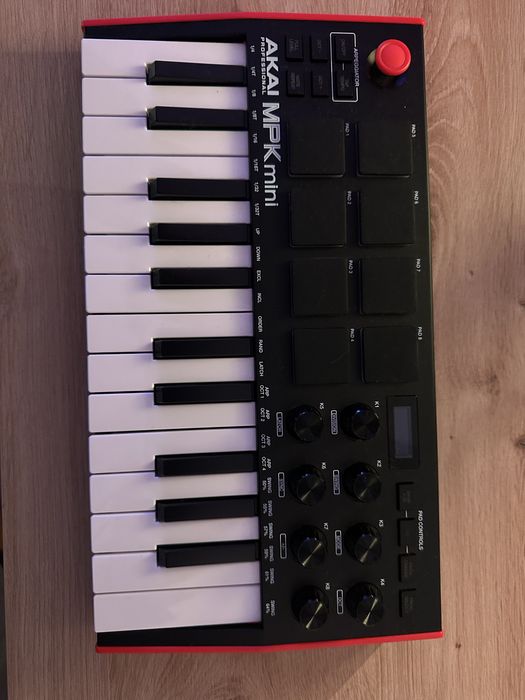 Akai MPK Mini - ca nou