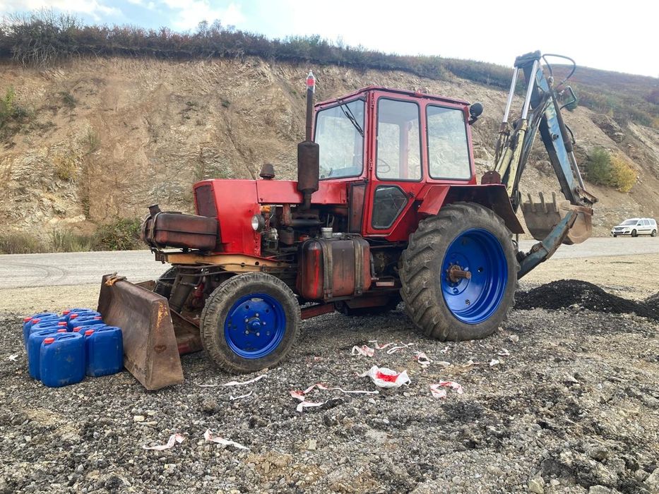 ЮМЗ-6.    продам.