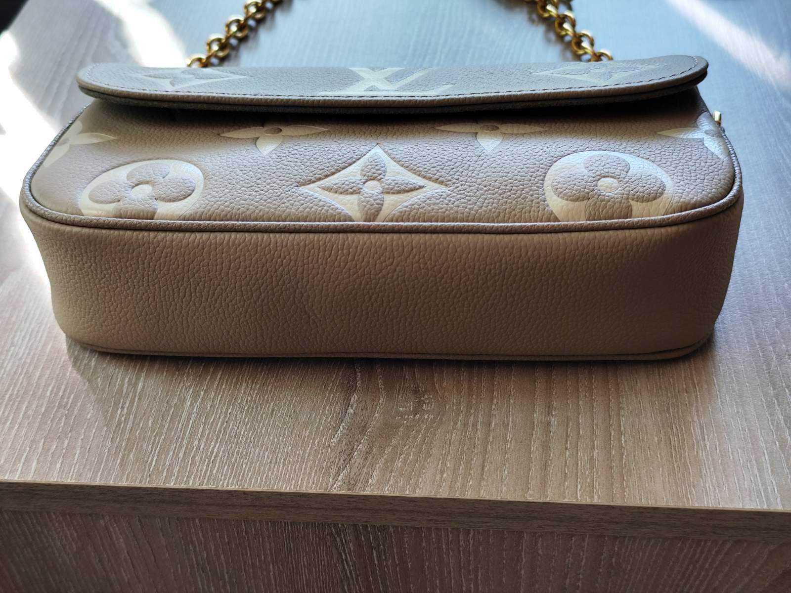 Louis Vuitton Кожена Дамска Чанта с Верижка и Каишка Бежов цвят