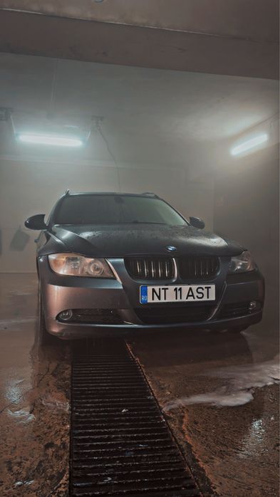 Vand bmw e91 NFL , sau schimb de preferat cu masina de off road