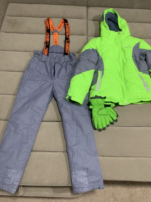 Костюм лыжный женский