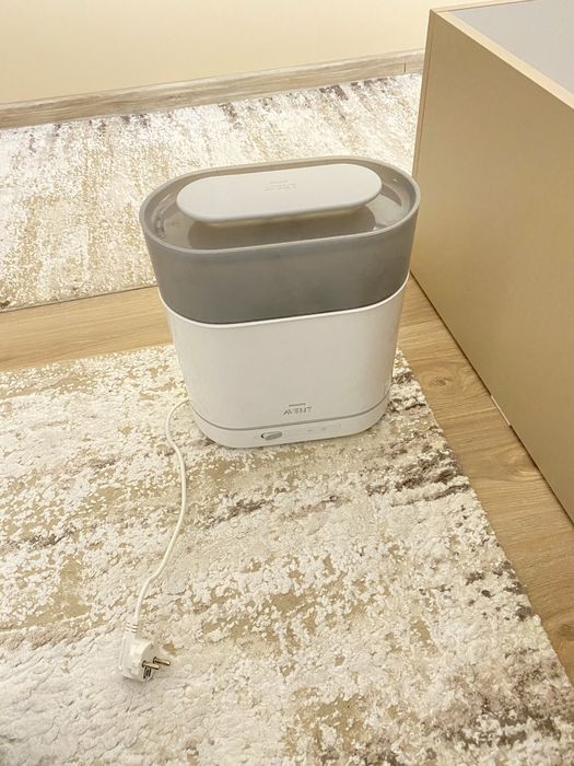 Стерилизатор на Philips Avent 4 in 1