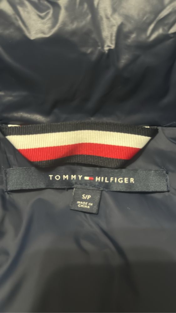 Пуховик Tommy Hilfiger