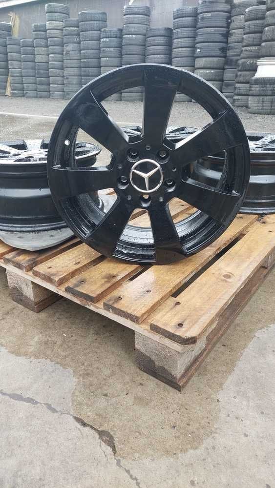 Jante Mercedes 7.0x16 et 43 5x112 Originale Black Edition