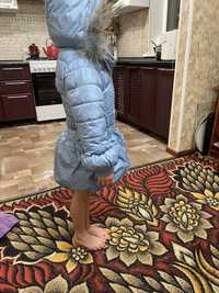 Продам зимнию детскую куртку