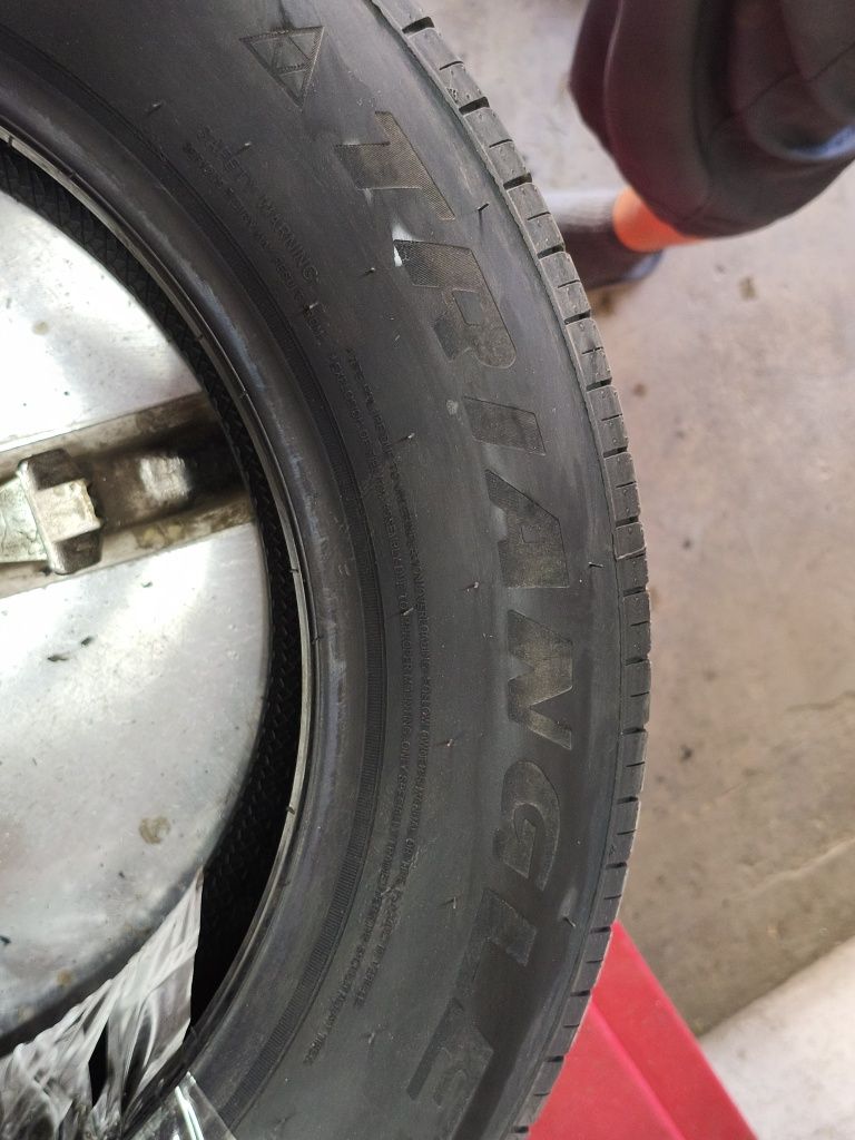 Шины 185/65 R15 4шт