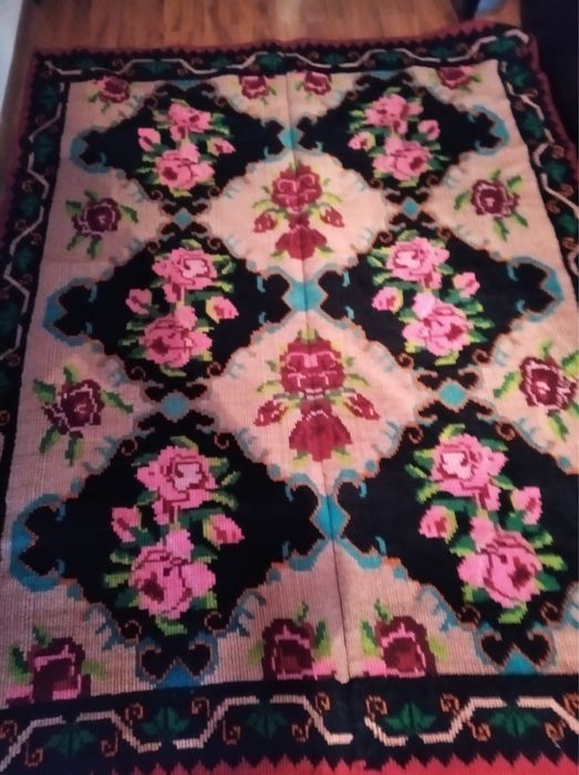 3 Covoare lucrate manual