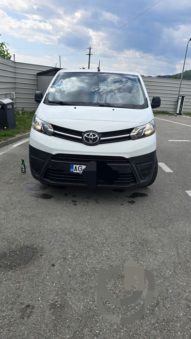 Toyota Pro Ace 2017 
  
 Primul proprietar!! 
 

4 difuzoare, Blu