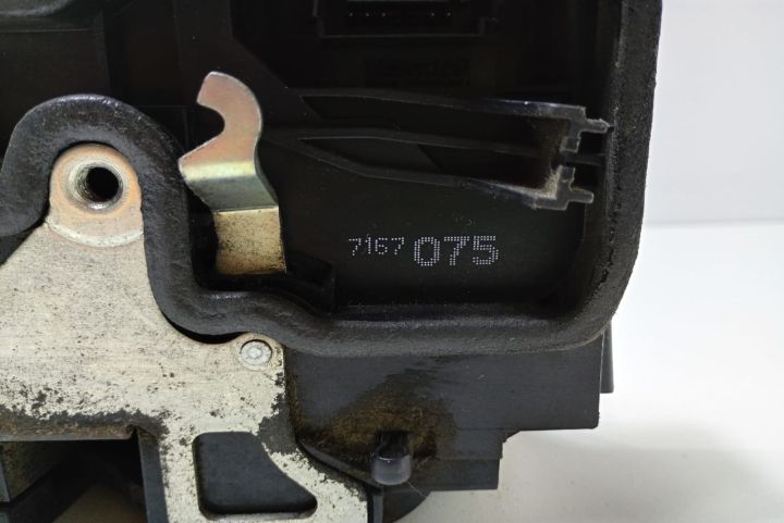 Broasca usa stanga spate  7167075 BMW Seria 5 E60/E61 seria