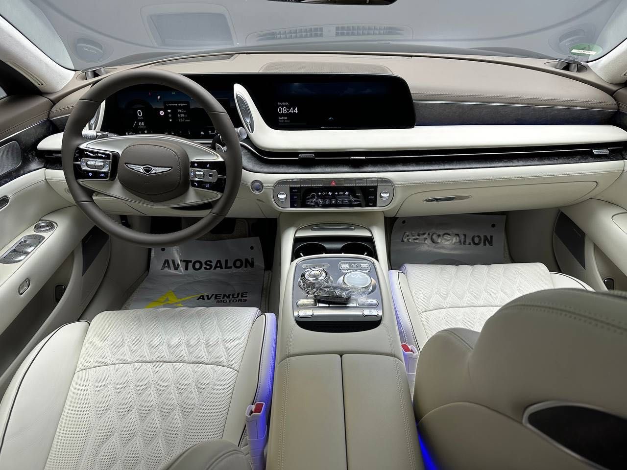 Продается Genesis G90 Limousine