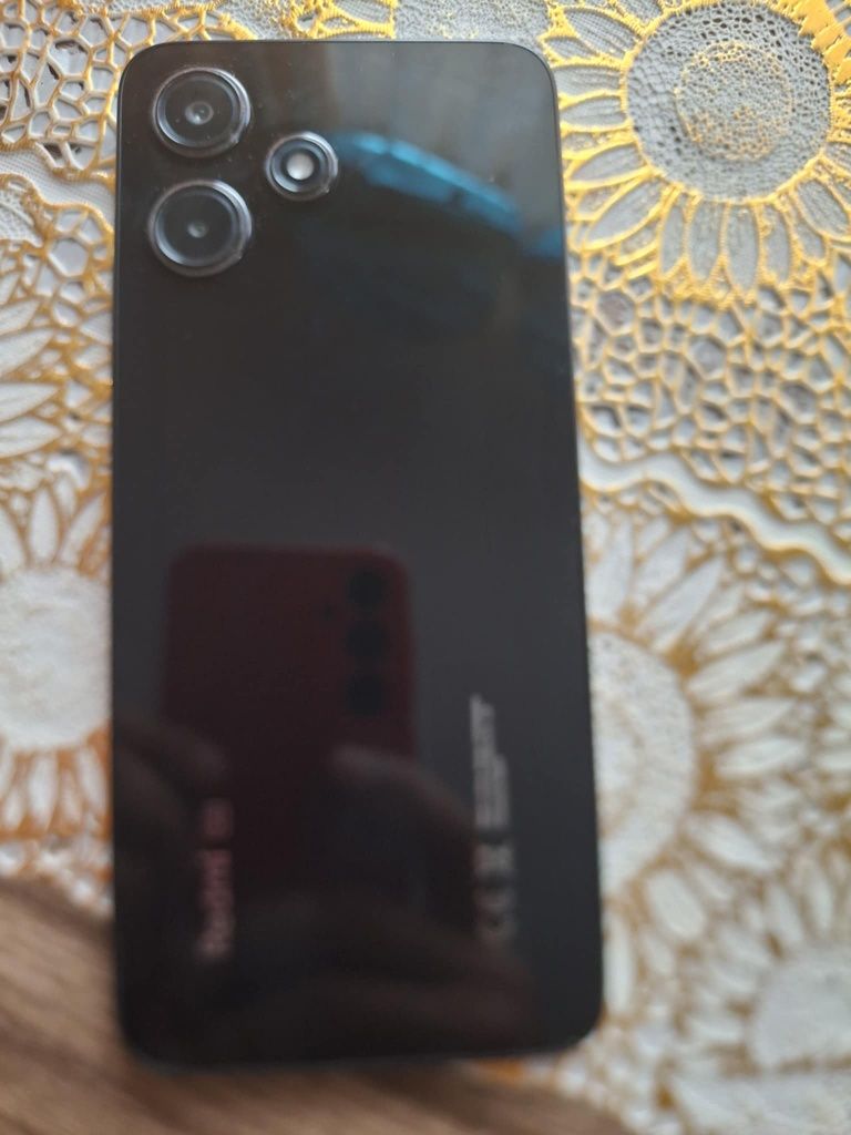 Vând redmi 12 5g 128gb cu 6gm ram