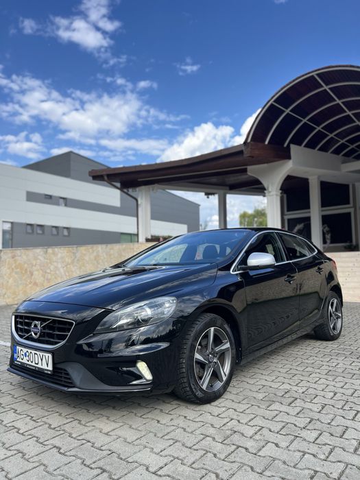 Volvo V40 R-Design