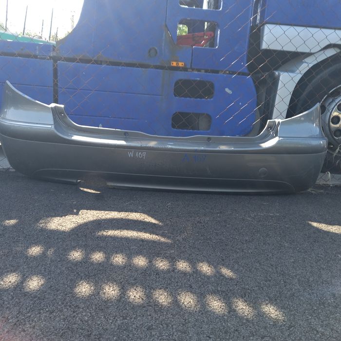 Задна броня за Mercedes w169