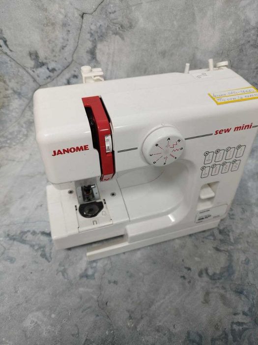 Швейная машинка Janome 525s (429030 г. Кокшетау, ул. Абая 128, 21)