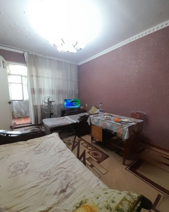 Продажа 1/4/4 на Юнусабад-11, 38 кв.м