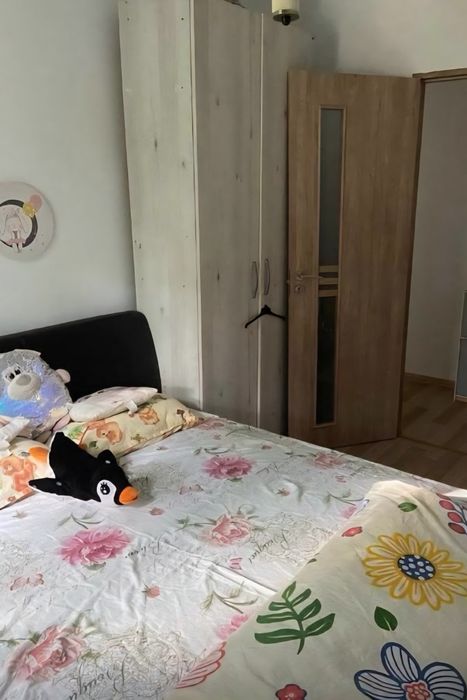 Apartament 3camere Craiovita p/4 cu centrala, mobilat