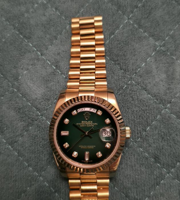 Rolex  day date gold lady