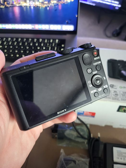 Sony HX50 20 мегапиксела/WiFi/30 зуум