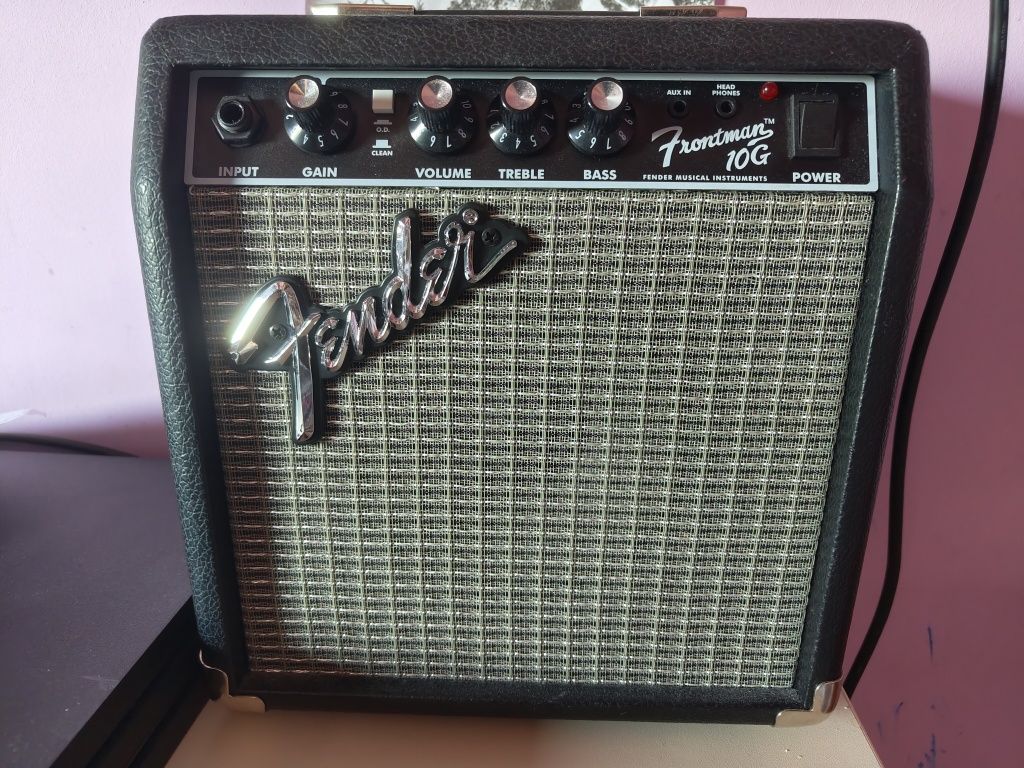 Amplificator  Fender FRONTMAN 10G