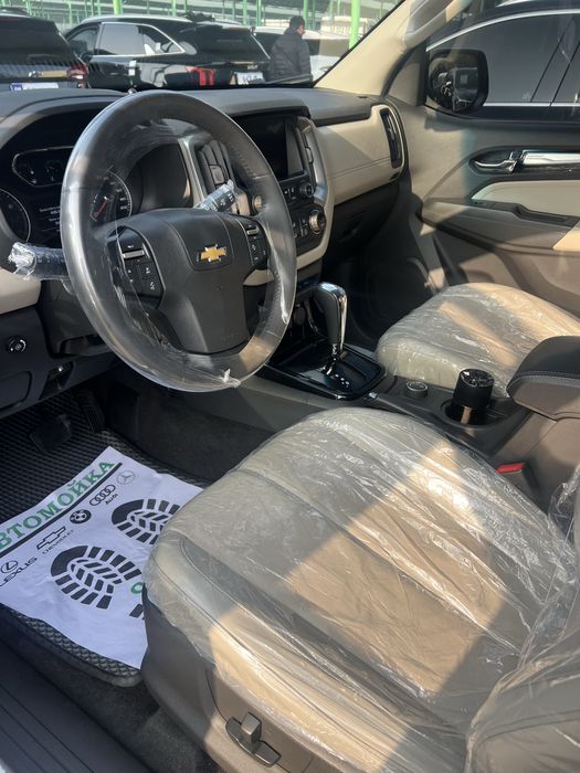 Продаётся Треблейзер небитая и некрашеная