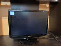 Samsung 20” без забележка с кабел в комплекта