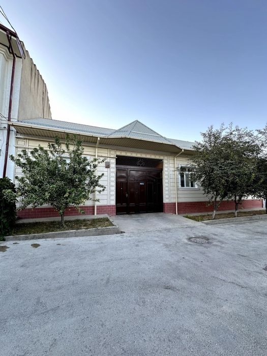 Продоется красивый дом (участок) в Эшонгузар Райцентр