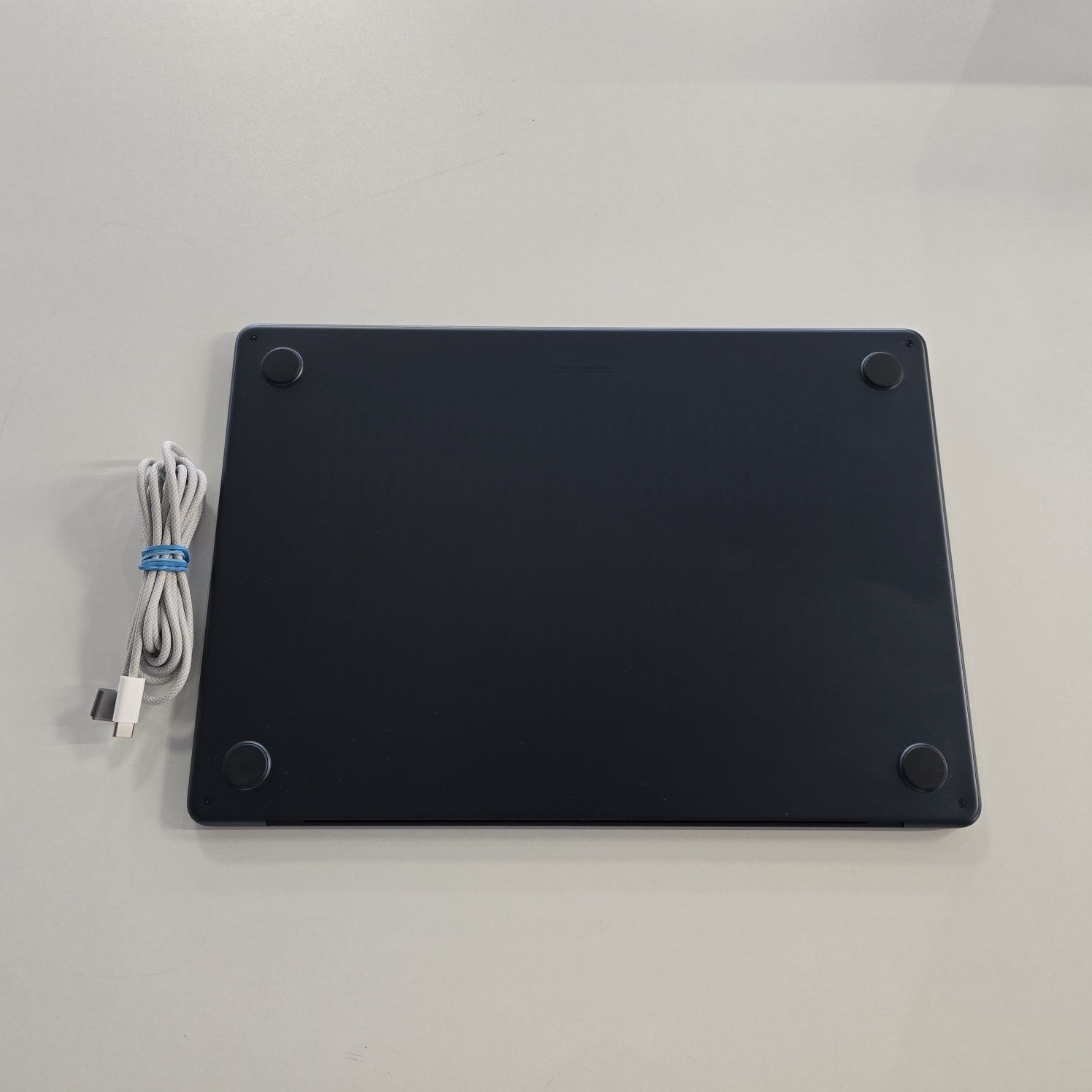 Macbook Air M2 2023