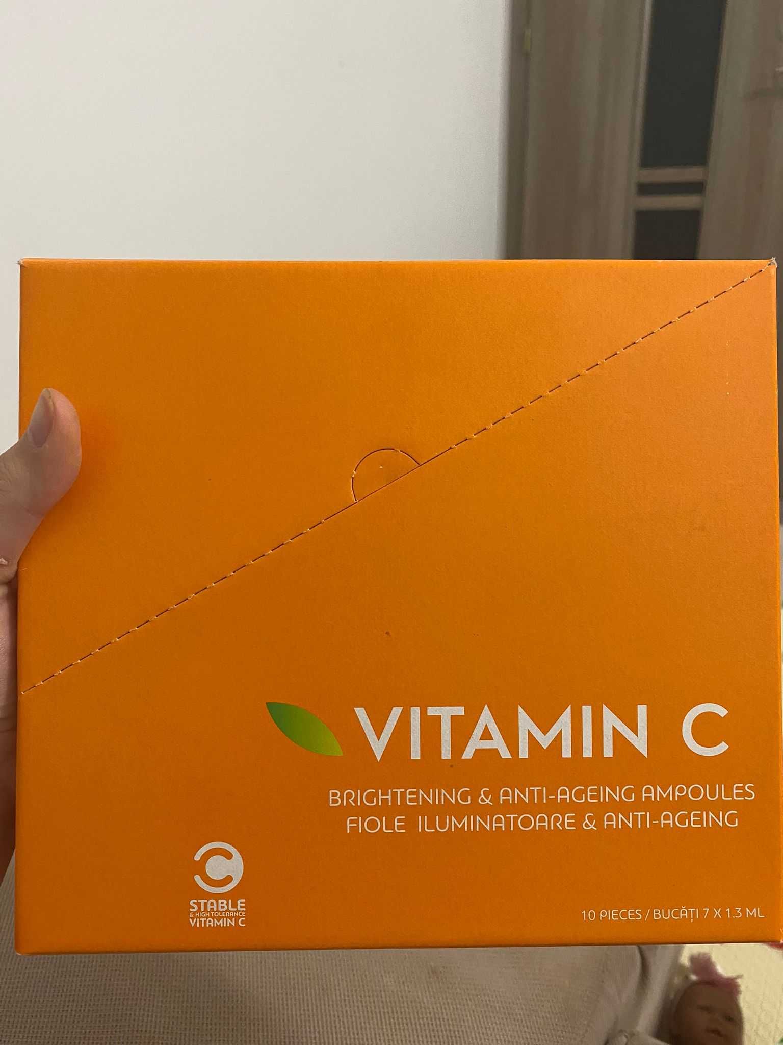 Fiole pentru iluminare și anti-ageing cu vitamina C-Elmiplant