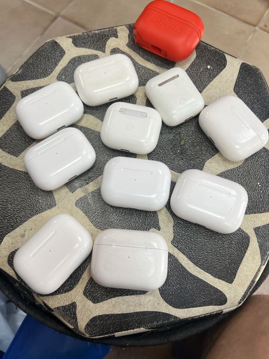 Airpods pro pro2 case кутия зарядно