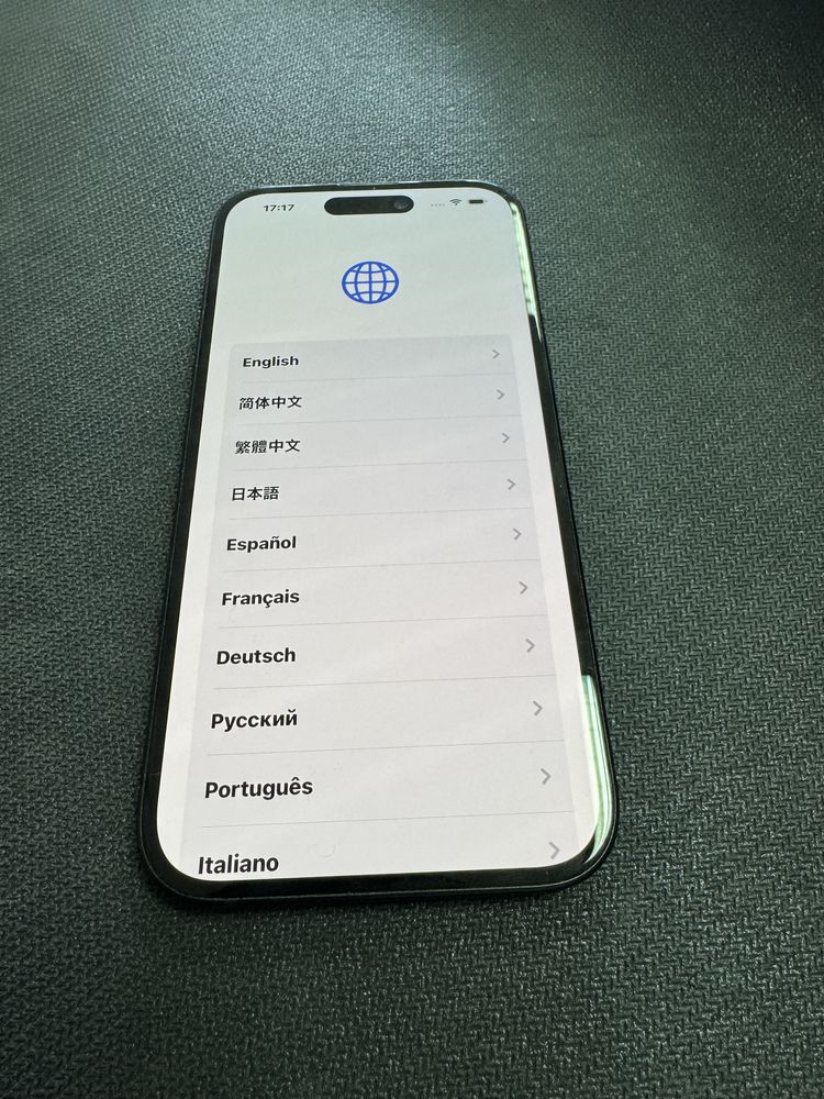 iPhone 15 128gb - заключен с iCloud, в отличен външен вид