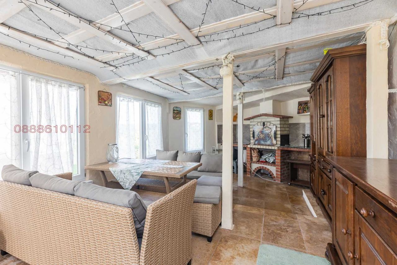 Продава се Къща в с. Приселци, Област Варна - 156 кв.м за 1661 €/кв.м - Снимка #12