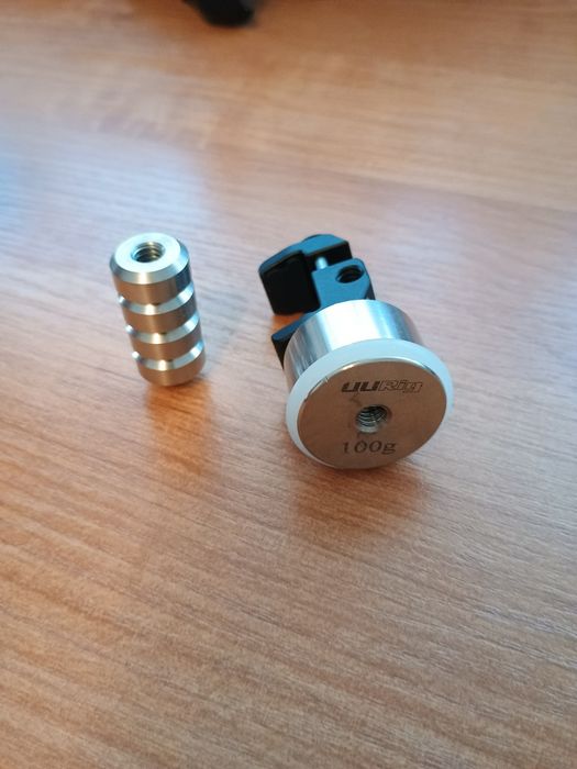 Suport si contragreutate Ulanzi pentru ghimbal


Es