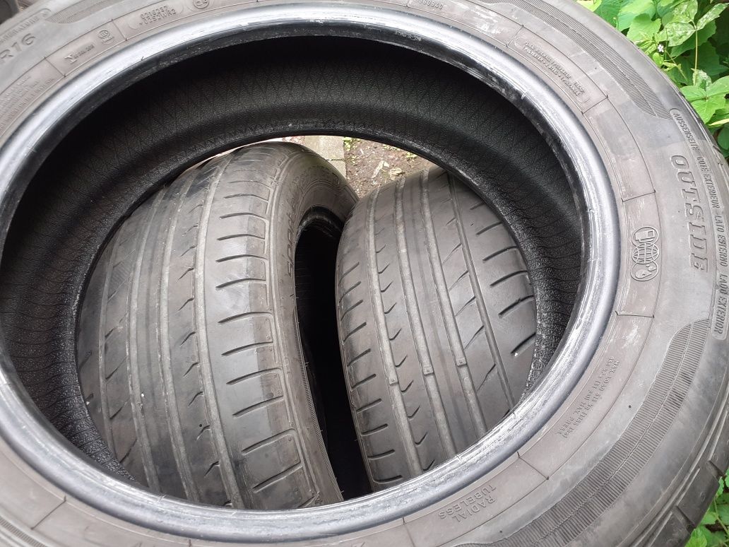 205/55R16 dunlop vara