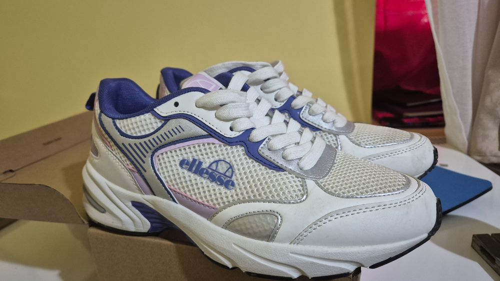 Adidasi Ellesse dama