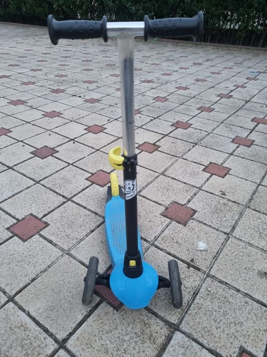 Trotineta Oxelo, băieți sau fete