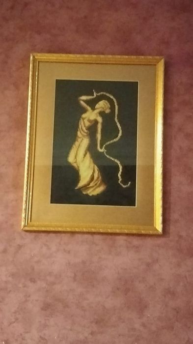 Продам картины-вышивки