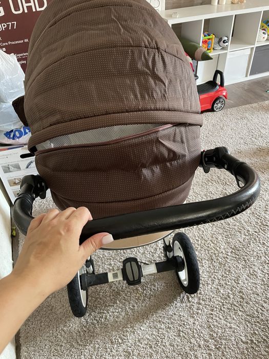 Продам классную коляску